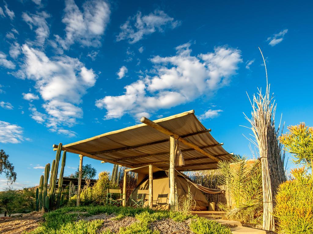 Urban Camp Hotel Windhoek Exterior photo